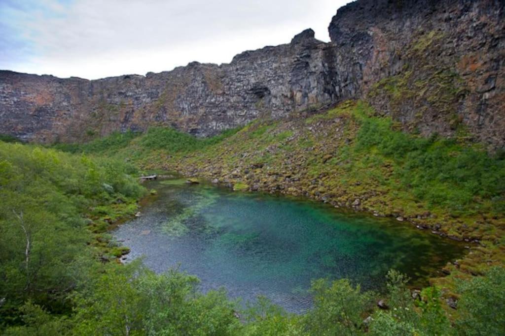 Cabin In The Lava. Near Husavik Skogar  외부 사진